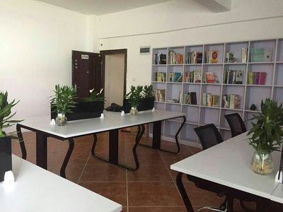 三亚海众教育咨询 专业导航，助力学子扬帆远航